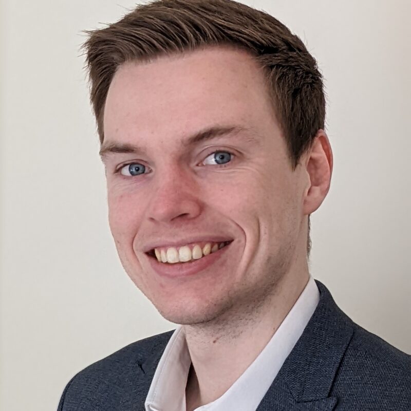 Dr Robbie Oliver
