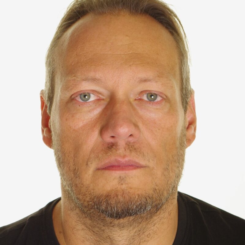 Prof Dirk Engelberg