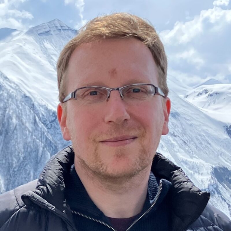Dr Robert Menzel